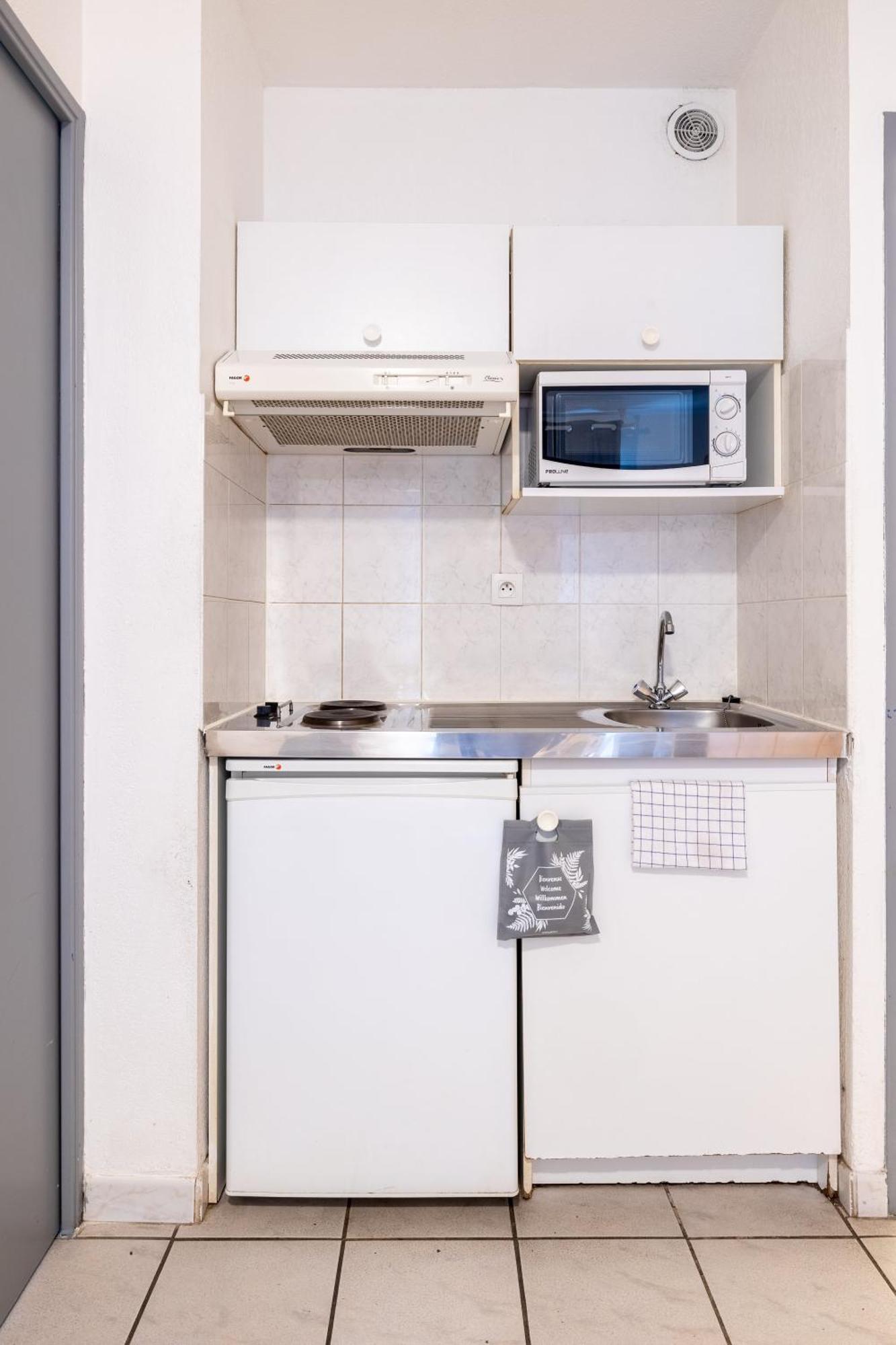 Residence Les Cordeliers Авиньон Экстерьер фото